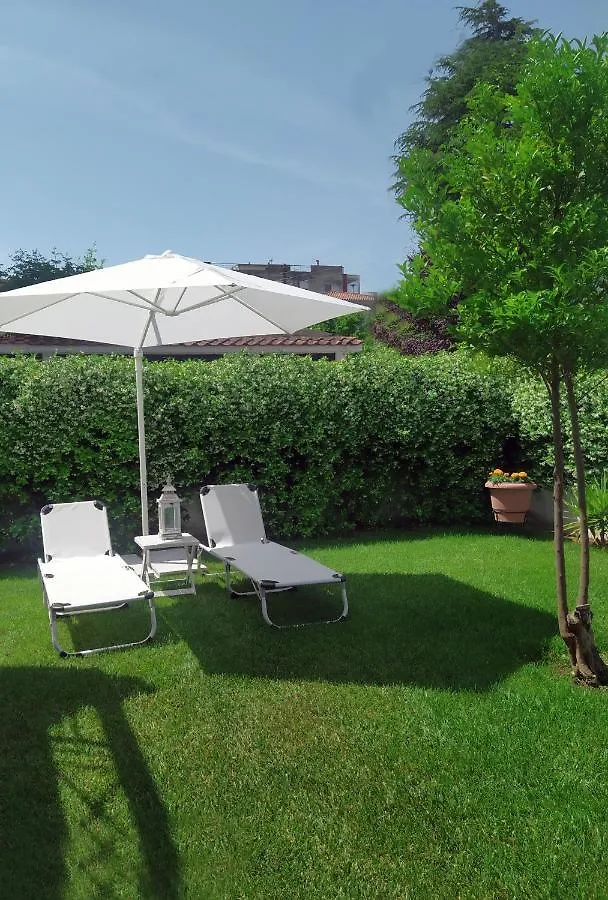 A Majestic Elegant House With A Garden Apartment Peraia  Peraia (Thessaloniki)